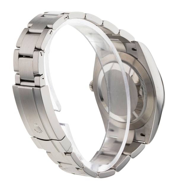 Rolex Oyster Perpetual 124300 Image 3